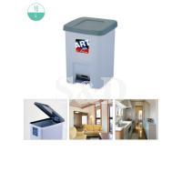 垃圾桶 RECTANGULAR STEP-ON DUSTBIN, 16L